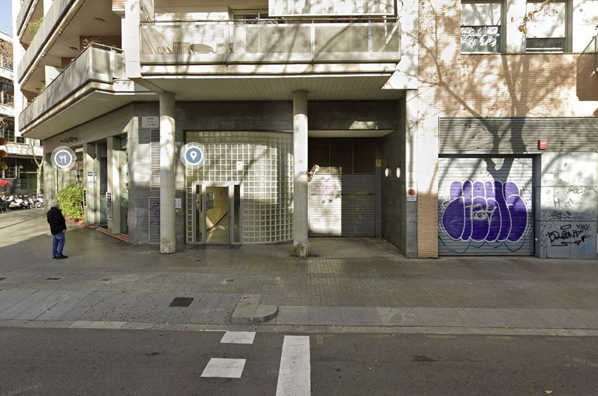 Garaje en alquiler Calle de la Llacuna 152, Provençals del Poblenou